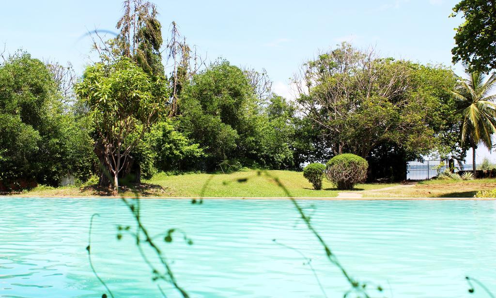 City Hub Lagoon Negombo Luaran gambar